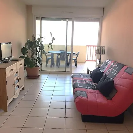 T2 Avec Terrasse Et Parking A Vieux-boucau - Fr-1-379-130 *